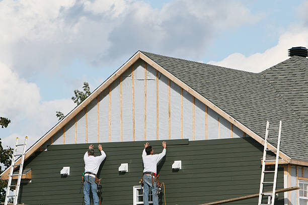 Professional Siding Contractor technician working in Derry, PA